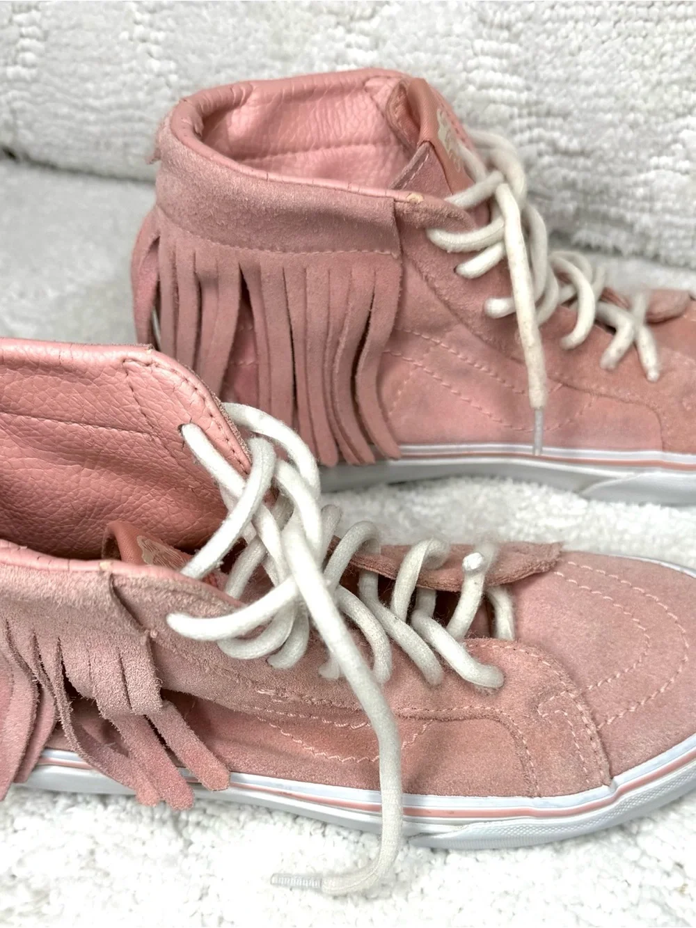 Vans Sk8-Hi Moc Fringe Pink Suede High Top Sneakers Kids Size 3